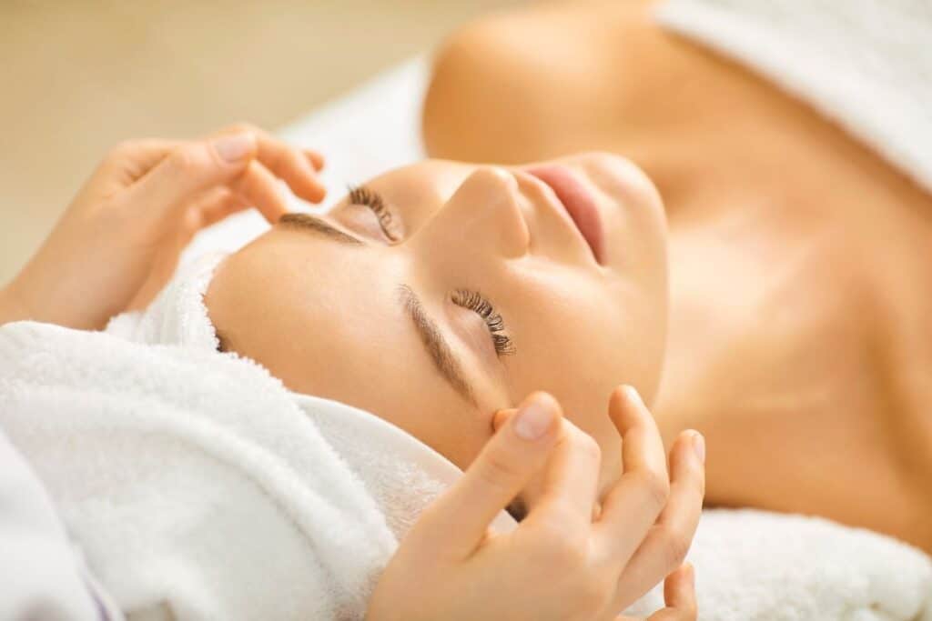 Massage-Eases-Tension-Headaches2