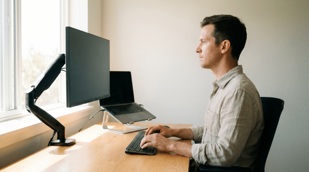 good desk posture guide